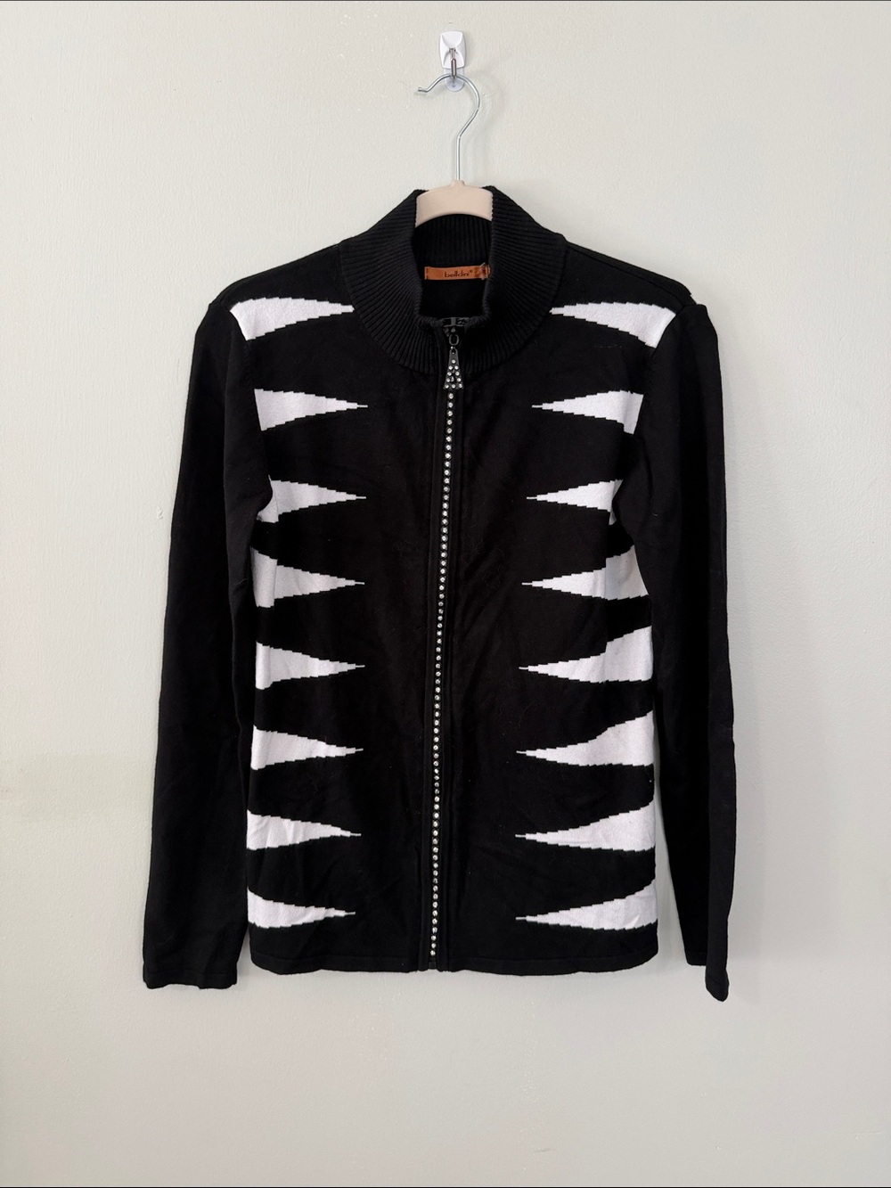 Belldini Black Ribbed-Collar Zip Cardigan.